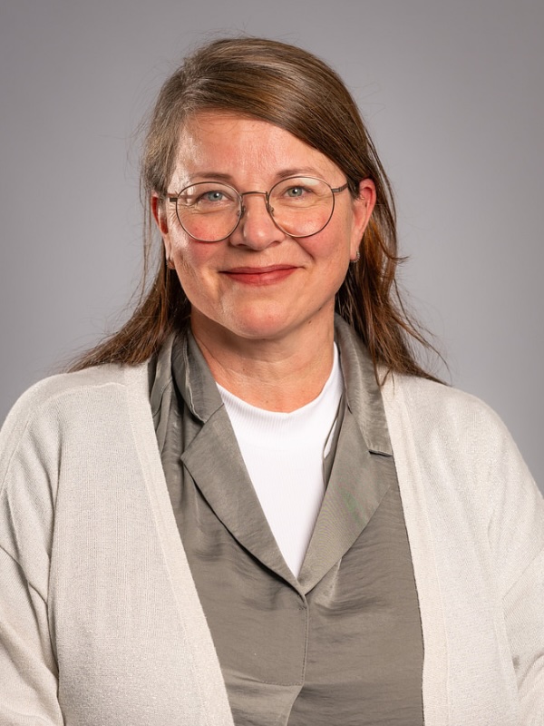 Tanja Russell, Projektleiterin Kommunikation